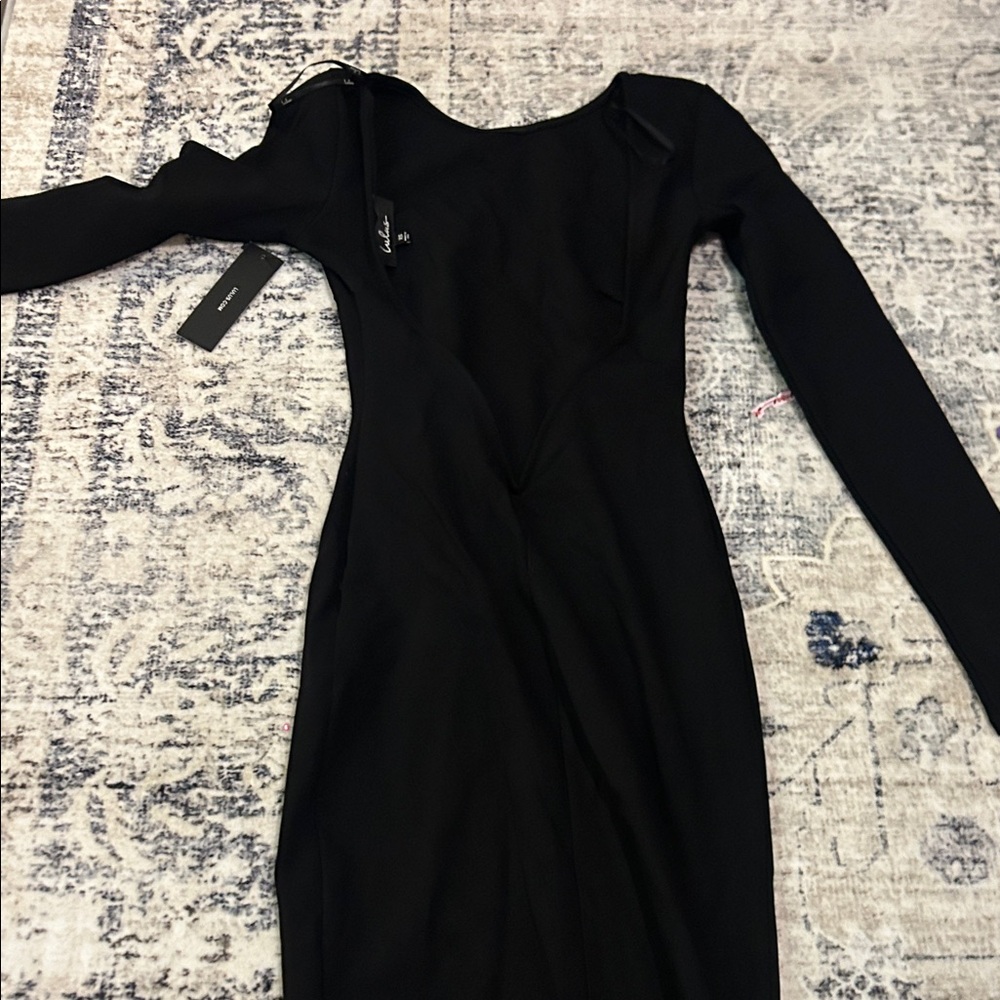Lulu's Elegant Black Long Sleeve Dress